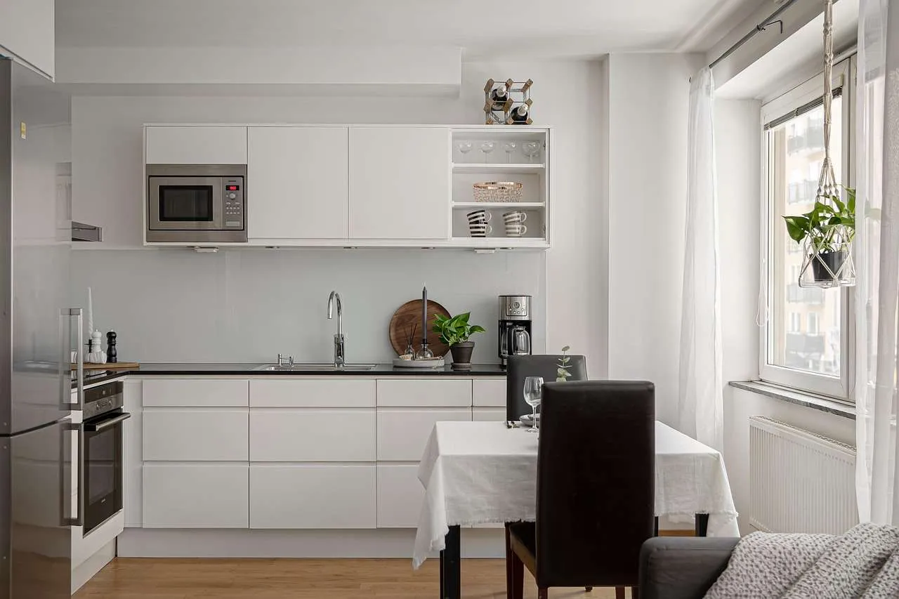 Home Window Tinting: Benefits, Options & Tips